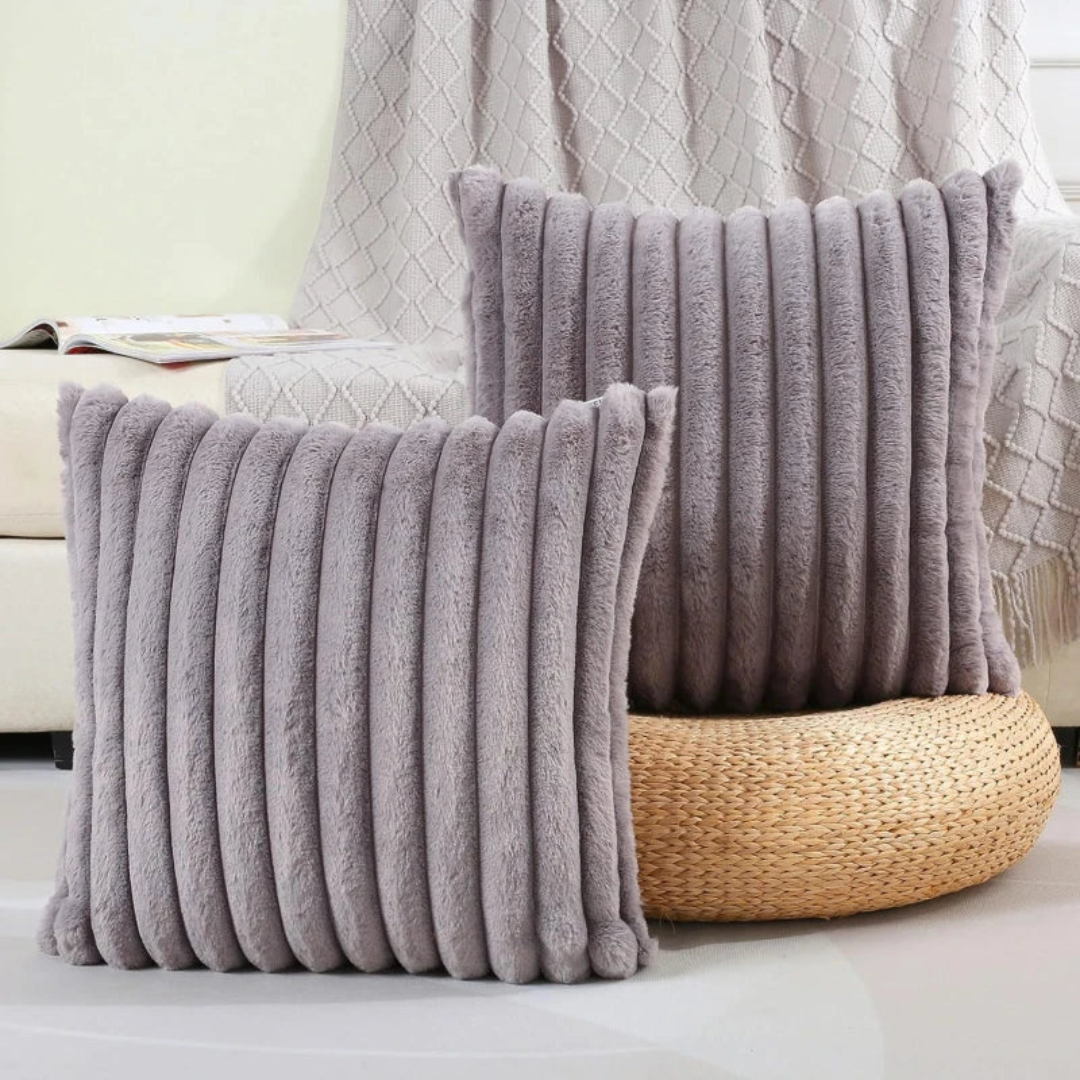 Theia – Coussin Décoratif Doux