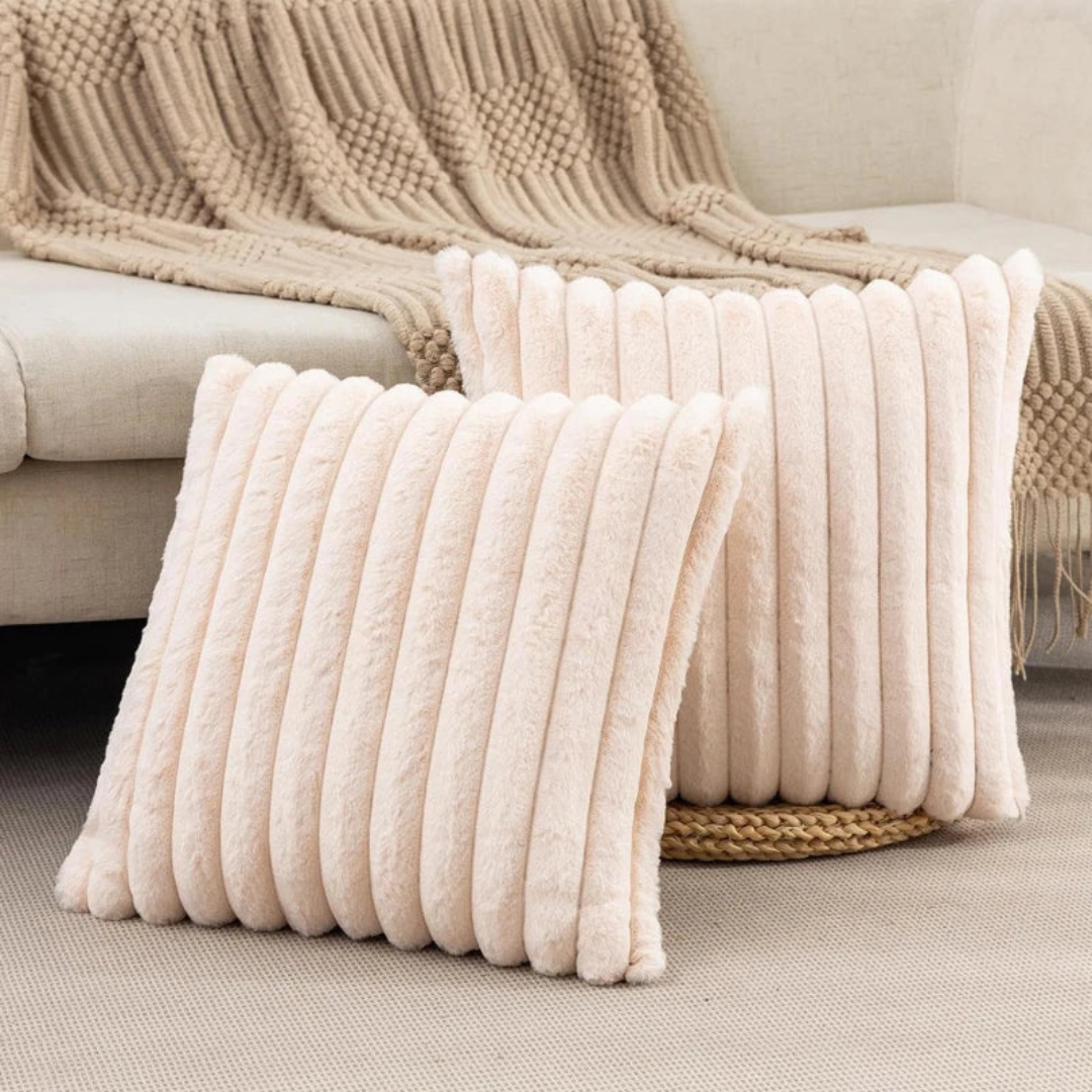 Theia – Coussin Décoratif Doux