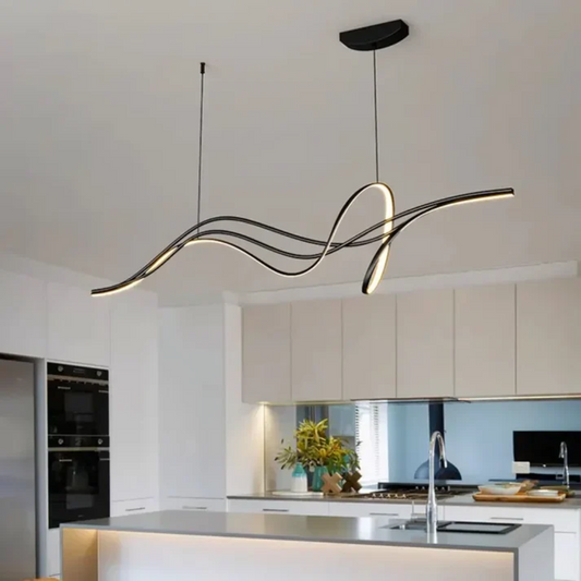 Orian – Suspension design pour table à manger