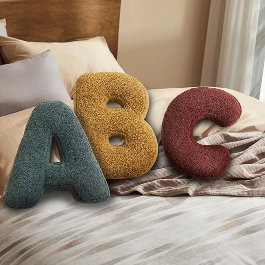 Eona - Coussin Décoratif en Velours Alphabet